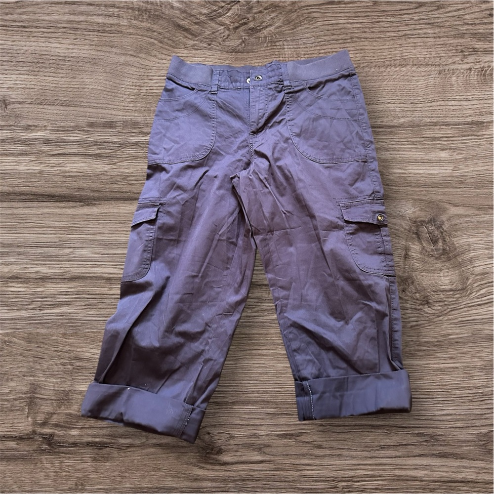 Lee mid rise blue cargo shorts